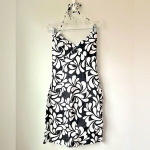 H&M Y2K Cinched v-Neck Neck Empire Waist Halter Mini Dress